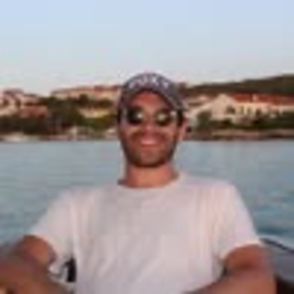 Meet your Posher, Adam
